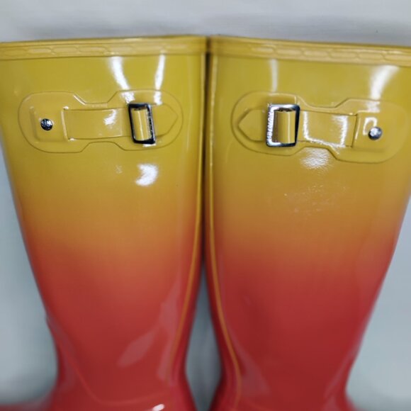 Hunter Boots Rain Tall Glossy Wellies Like New Rare Sunset Ombre Coral Yellow 7 - Picture 10 of 16